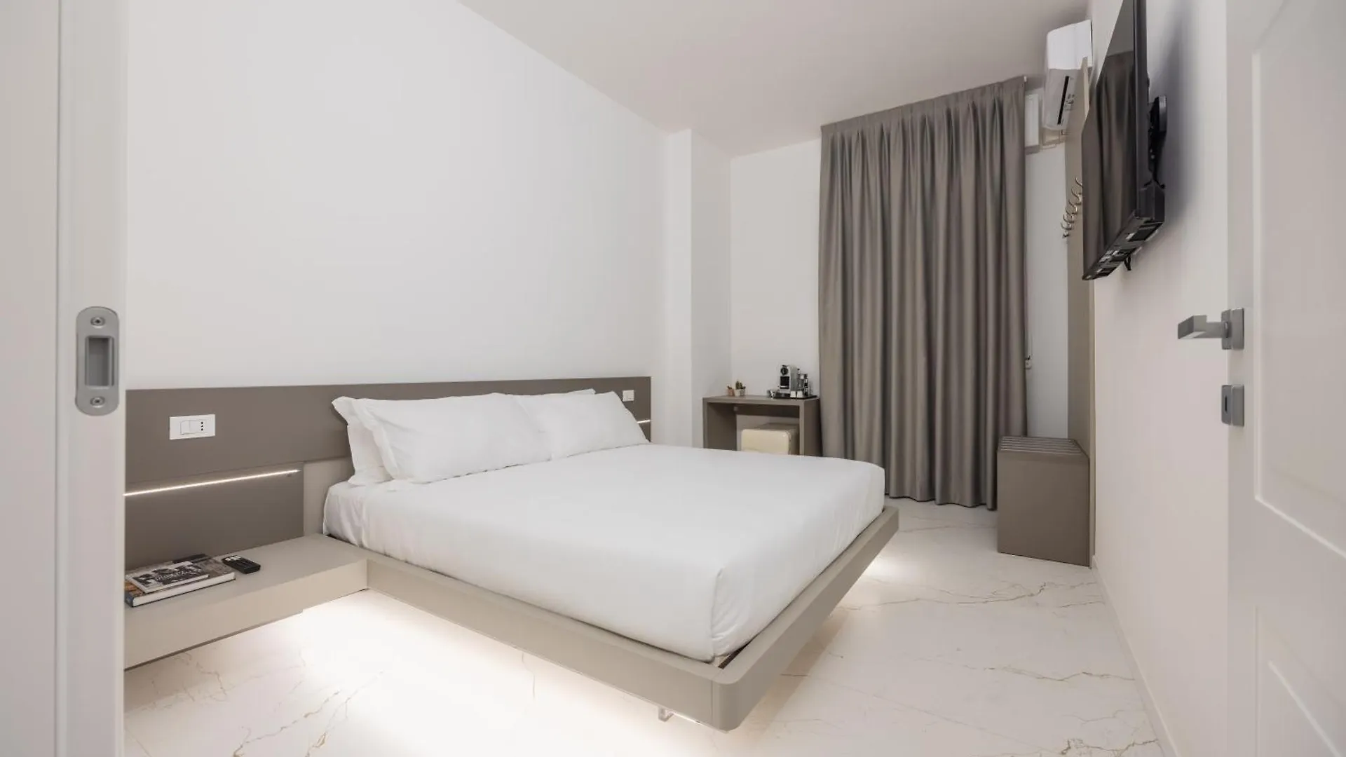 Excelsior Station Suite Bologna